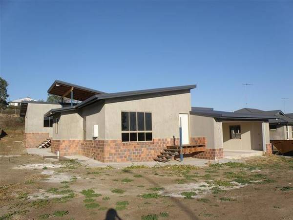 Innovative and Stylish Picture 1