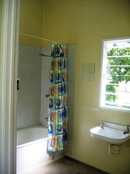 Rural Home Picture 3