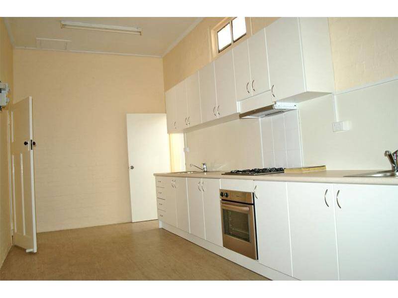 A Handy Little Money Earner Picture 3