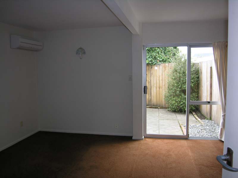 **** 1st Week Rent FREE **** Picture 2