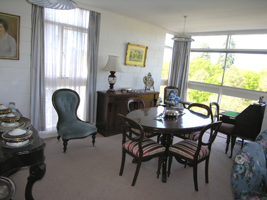 Parkside, Riverside $279,000 Neg Over Picture Parkside, Riverside $279,000 Neg Over Picture