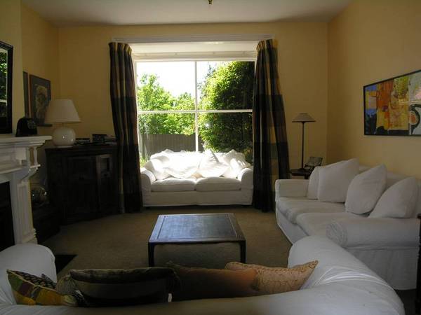 Executive home in Christchurch Girls & Christchurch Boys High School Zones Picture Executive home in Christchurch Girls & Christchurch Boys High School Zones Picture