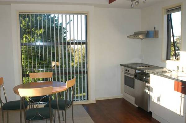 Apartment with Reserve Outlook Picture Apartment with Reserve Outlook Picture