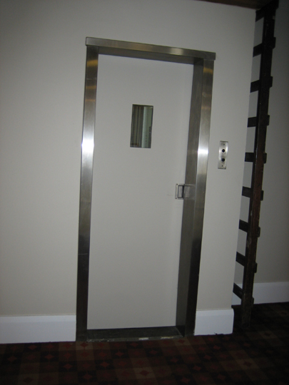 Inner City Living - 5 bedrooms plus study Picture