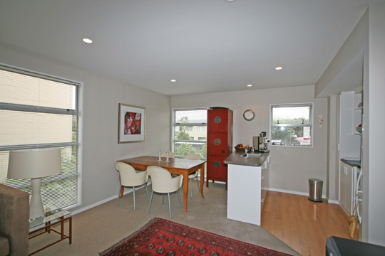 Contemporary & Stylish
$269,000 Neg Over Picture