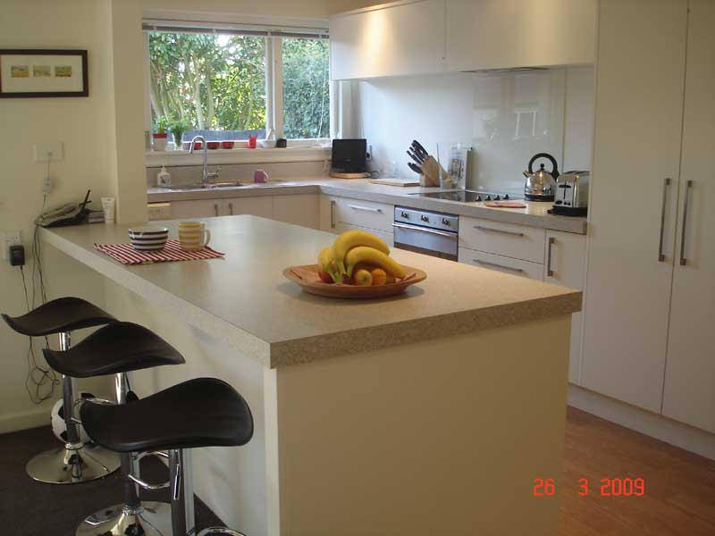 Stylishly Decorated with New Kitchen Picture 1