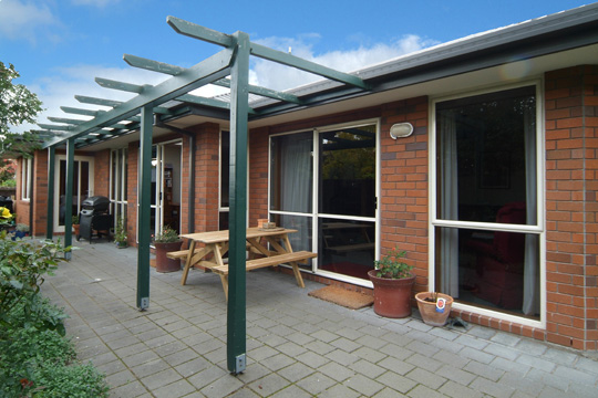 Private, Peaceful Position Picture 3