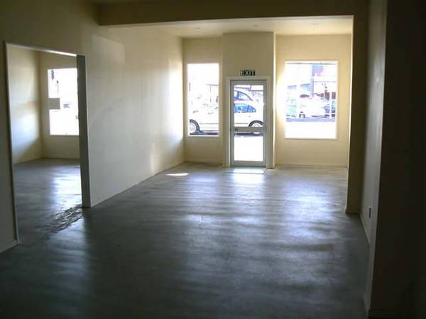 For Lease Picture 2