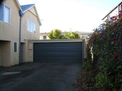 Private & Modern - Good Value Picture Private & Modern - Good Value Picture