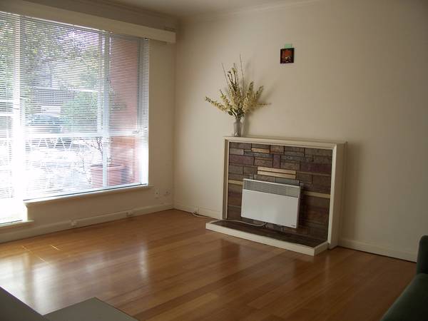 OPEN FOR INSPECTION SATURDAY 3RD MAY @ 10.30-10.45 Picture 2