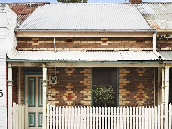 AFFORDABLE BRICK TERRACE Picture 1