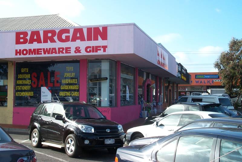 Corner Exposure - UNDER OFFER AS AT MARCH 11TH 2009 Picture 3