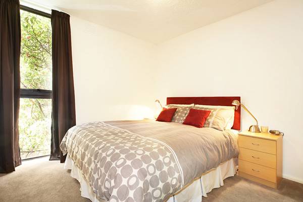 Groovy beginnings Picture