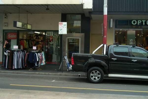 AFFORDABLE 1ST FLOOR OFFICE SPACE Picture 1