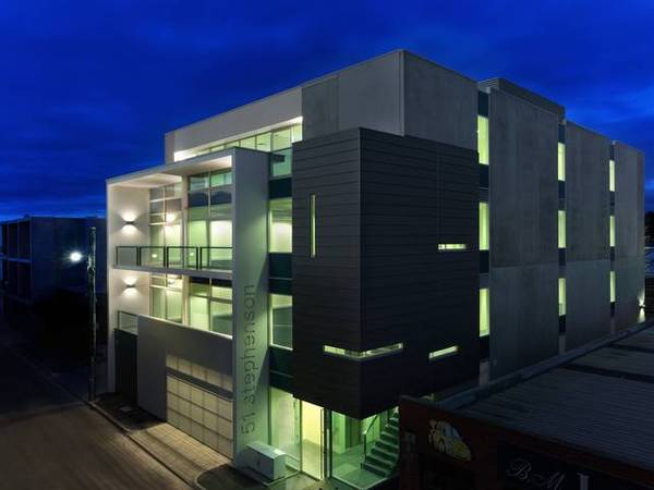 BRAND NEW OFFICE Picture 1