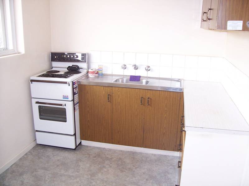 KEYS IN OFFICE @ BELLAIR STREET, KENSINGTON Picture