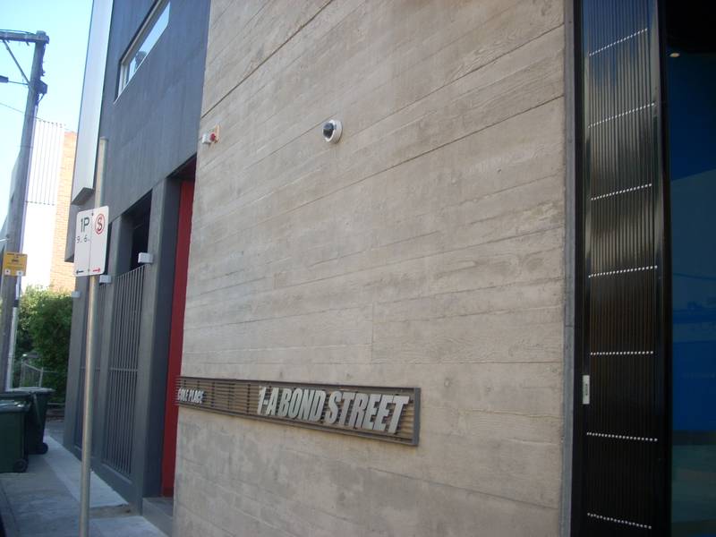 UNDER APPLICATION Picture 1