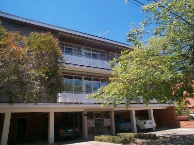 PLEASE CONTACT THE TENANT TO INSPECT - 0404 794 970 Picture