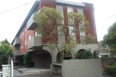 KEYS IN OFFICE @ HIGH STREET, PRAHRAN & FITZROY STREET, ST KILDA Picture