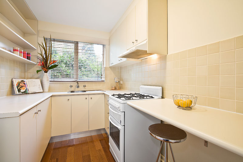 LUSH AND LEAFY, PERFECTLY PRIVATE Picture 2