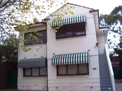 PLEASE CONTACT TENANT TO INSPECT - JAMES - 0433 998 702 Picture PLEASE CONTACT TENANT TO INSPECT - JAMES - 0433 998 702 Picture