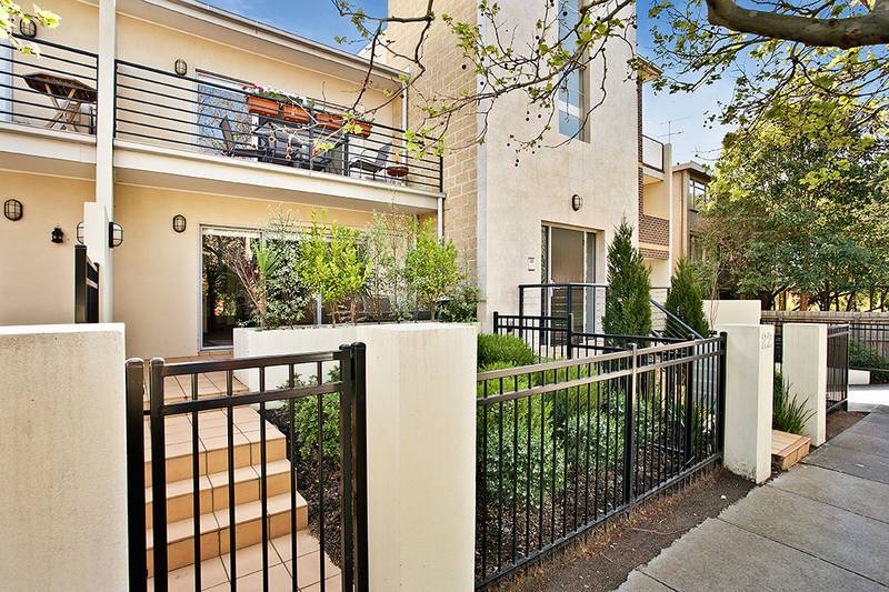 DESIGNER BOUTIQUE TERRACE APARTMENT Picture 2