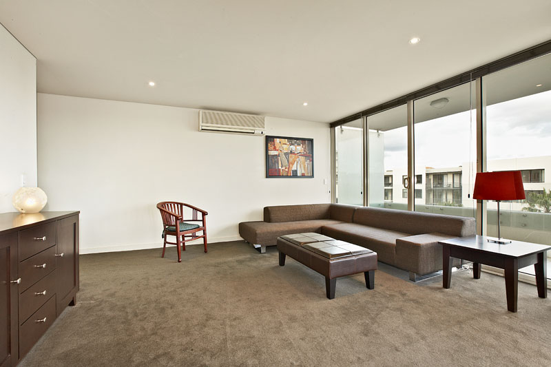 LIFESTYLE AND LOCATION Picture 2