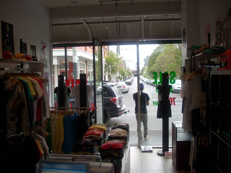 EXCITING RETAIL OPPORTUNITY Picture 2