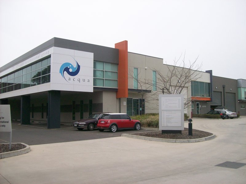 NEW OFFICE/WAREHOUSE FACILITY Picture 2