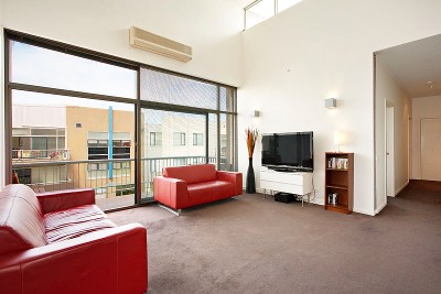 STYLISH URBAN DESIGN IN THIS LIFESTYLE LOCATION Picture STYLISH URBAN DESIGN IN THIS LIFESTYLE LOCATION Picture