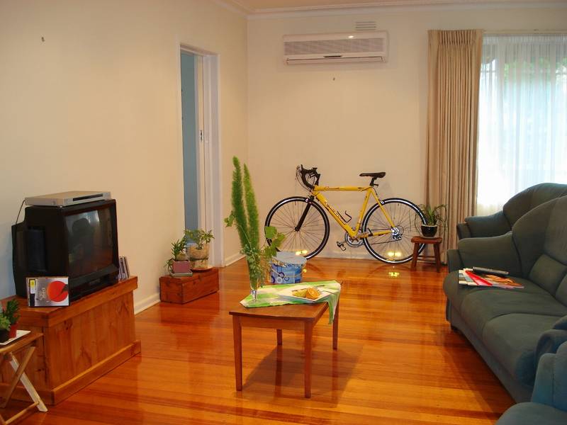 Call Hsiu Chen 0403 187 386 for appointments Picture 3