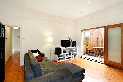 A GREAT LIFESTYLE.... AND EVEN BETTER LOCATION! Picture