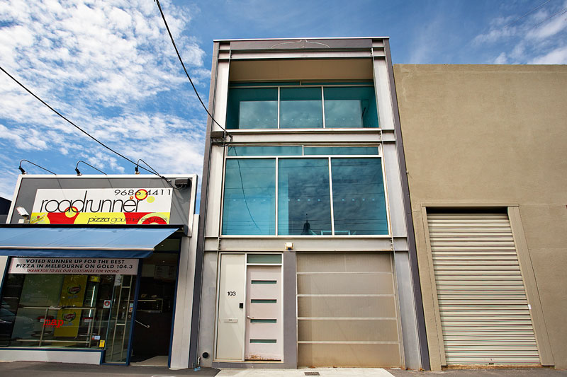 SUBSTANTIAL RENT REDUCTION - ''EXCEPTIONAL OFFICE PREMISES WITH SWEEPING VIEWS OF MELBOURNE' Picture 1