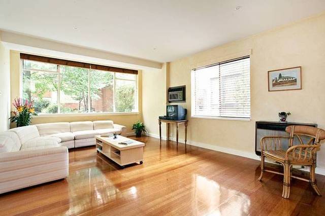 OPEN FOR INSPECTION SATURDAY 23RD JANUARY 2010 @ 3.30-3.45PM Picture 2