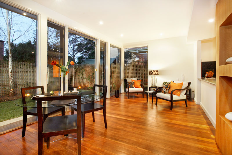 SUPERB BLEND OF PERIOD AND CONTEMPORARY STYLE Picture 2