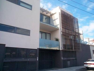 KEYS IN OFFICE @ CHAPEL STREET Picture KEYS IN OFFICE @ CHAPEL STREET Picture