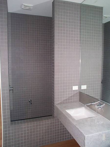 KEYS IN OFFICE @ CHAPEL STREET Picture 2