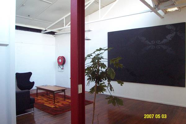 OFFICE/ STUDIO FOR LEASE Picture 3