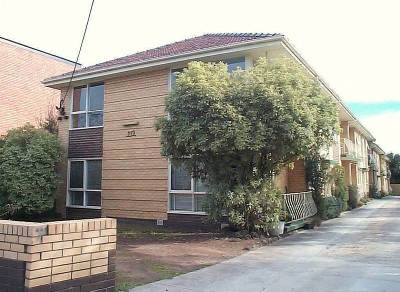 PLEASE CONTACT TENANT TO INSPECT - BRETT - 0411 352 687 Picture PLEASE CONTACT TENANT TO INSPECT - BRETT - 0411 352 687 Picture