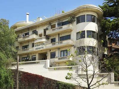 `Stratton Heights' - Deco for the Romantics Picture