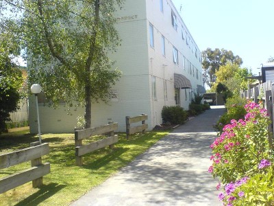 KEYS IN OFFICE @ HIGH STREET, PRAHRAN & OPEN FOR INSPECTION SATURDAY 20TH JUNE @ TBA Picture