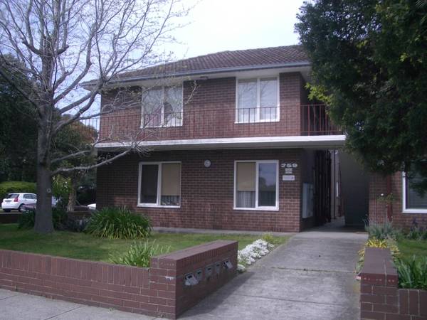 KEYS IN OFFICE @ HIGH STREET, PRAHRAN Picture 1