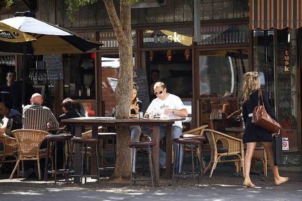 Welcome the Wide Frontage! Picture 2