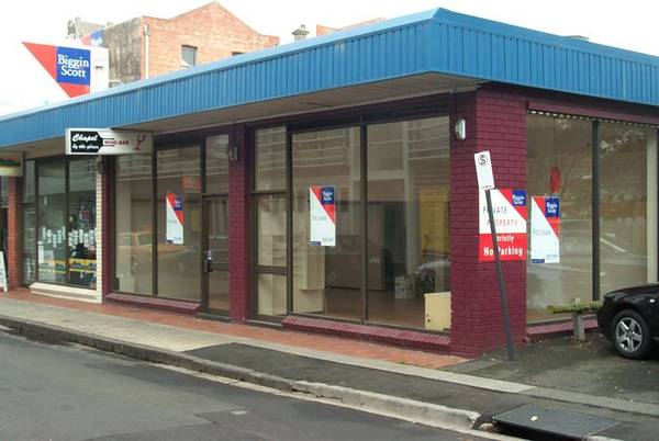 CORNER EXPOSURE Picture 1