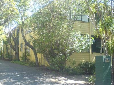 PLEASE CONTACT TENANT FOR INSPECTIONS - KIRSTY - 0404 514 683 Picture