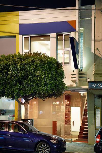 IMPRESS WITH SUCCESS AND A TOORAK ROAD ADDRESS Picture 1