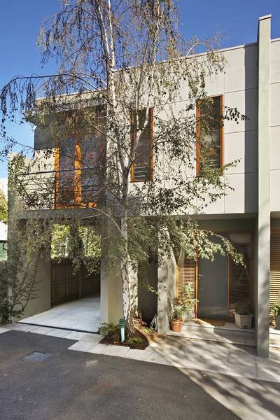 A SOUTH YARRA SENSATION Picture 1