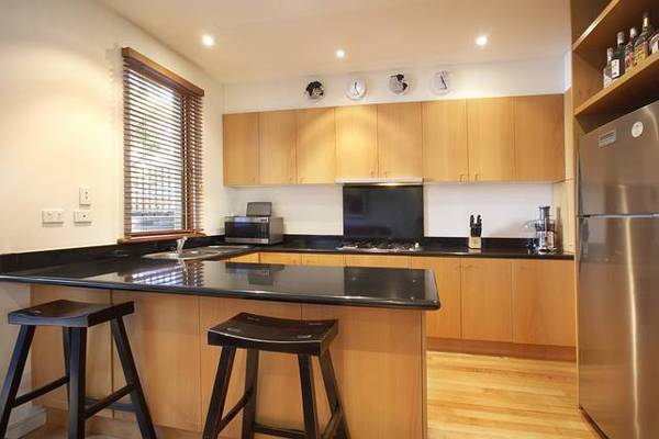 A SOUTH YARRA SENSATION Picture 3