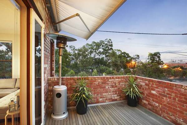 INVEST IN A LIFESTYLE Picture 3