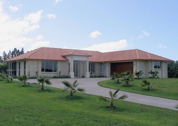 TOP RENTAL IN TOP LOCATION Picture 1